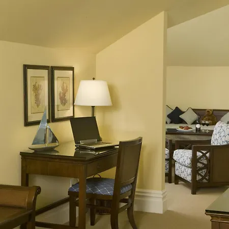 West Cliff Inn, A Four Sisters Inn-2